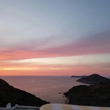 In Aegean Sea Villa Gümüşlük